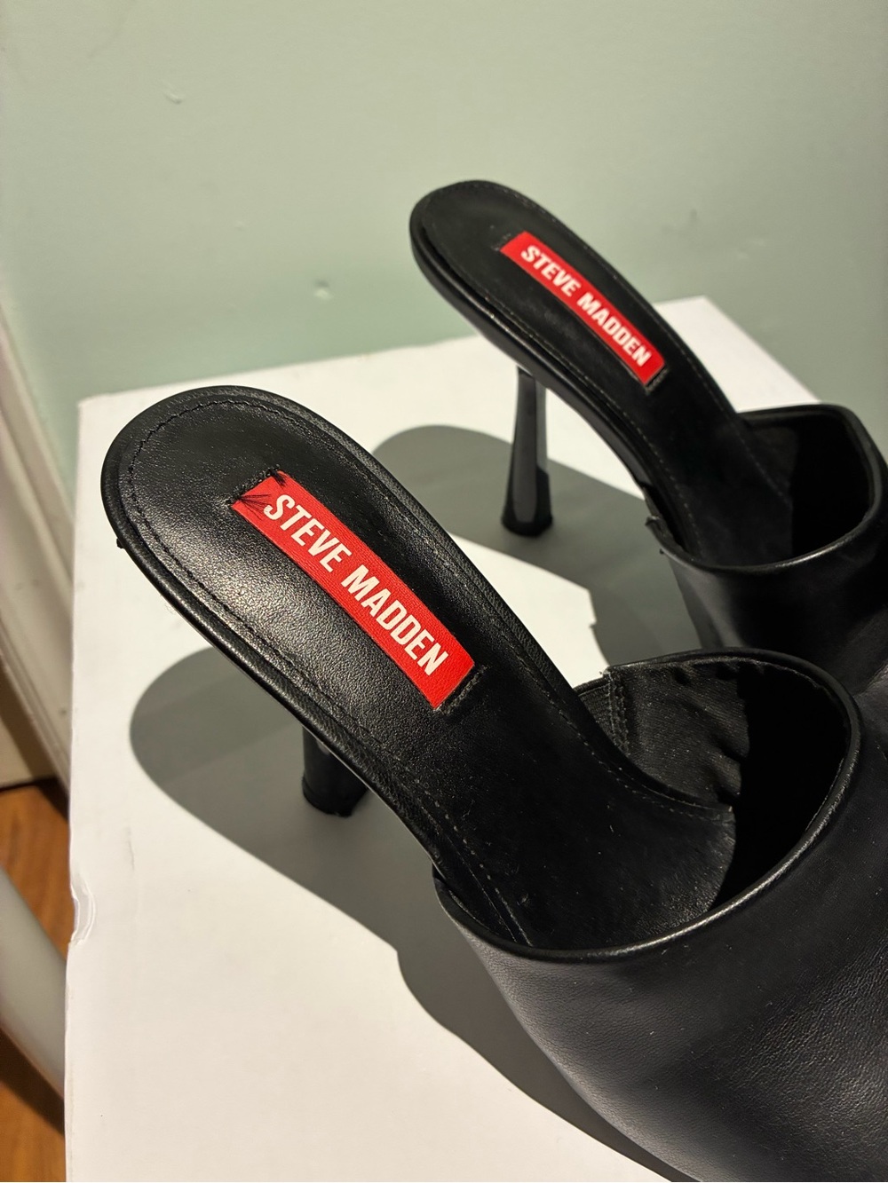 Steve Madden Black Leather Square-Toe Mule Heels - Picture 4 of 8